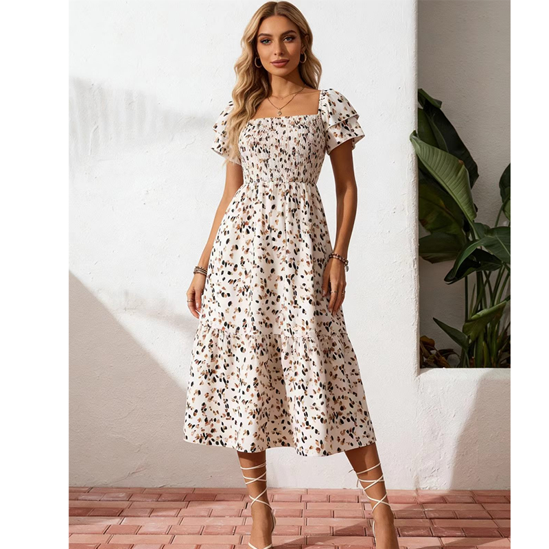 🌈Sommer 2026 Hot Verkauf 50% Rabatt!✨Quadratisches Hals Floral Midi Kleid - Räuchertes Bodice, fließender Schichtroch, Romantisch 🌸